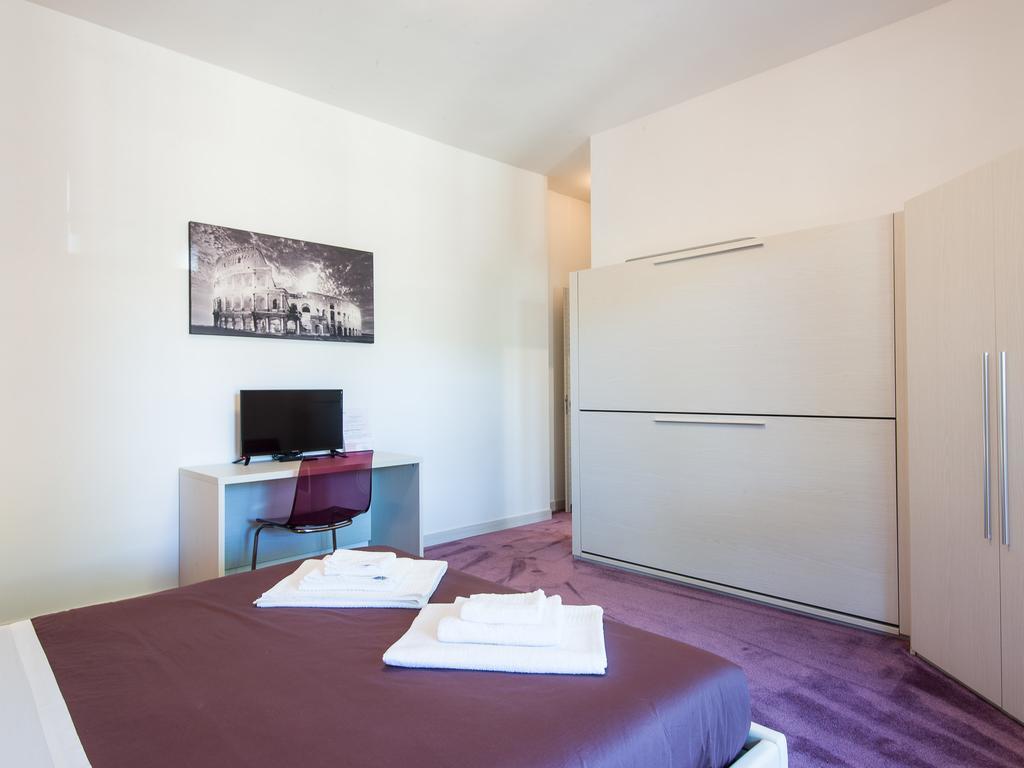 Guesthouse Park Pines Рим Екстер'єр фото