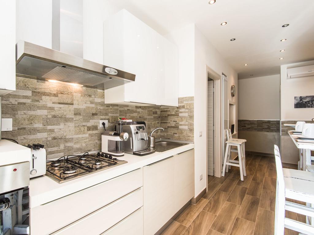Guesthouse Park Pines Рим Екстер'єр фото